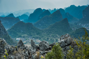 乒乓球球在对面可以触桌几次