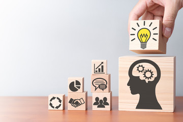 乒乓球比赛过程精彩描写