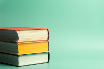 乒乓球球在对面可以触桌几次